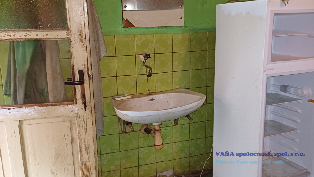 Domček na chalupárenie v obci Polom okr. Rim. Sobota