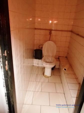 Na predaj multifunkčná budova v centre Hnúšti