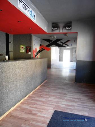 Na predaj multifunkčná budova v centre Hnúšti