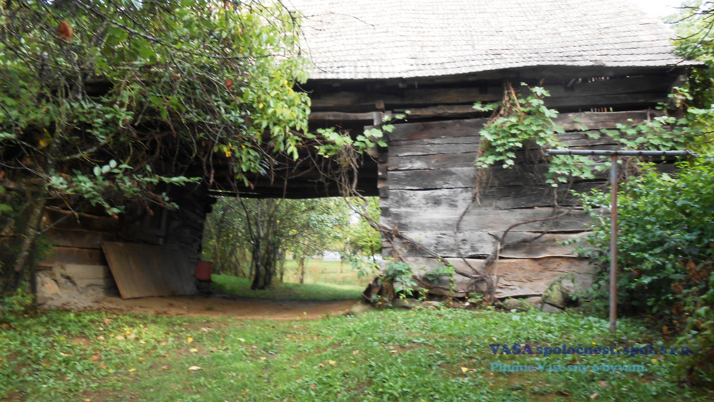 Rodinný dom - usadlosť v obci Hostišovce, okr. Rim. Sobota