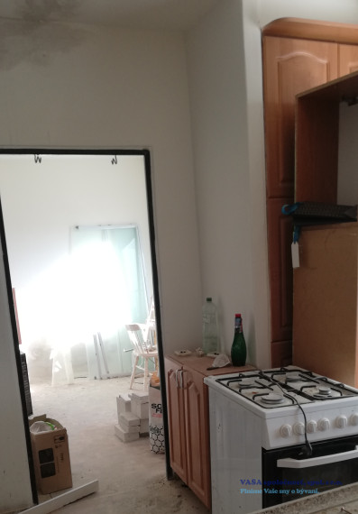 Na predaj 1- izb. byt v centre Tisovca s balkónom