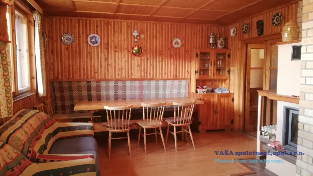 Chata pre 12 osôb pri Ochtinskej aragonitovej jaskyni okr. Rožňava