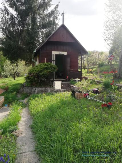 Predám chatku s pozemkom v Rimavskej Sobote-Vinica