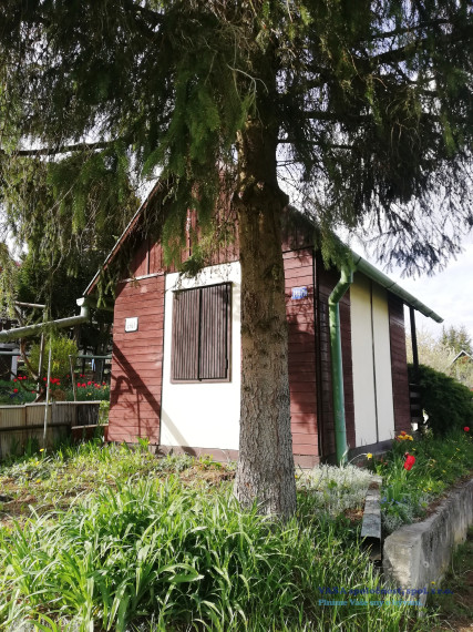 Predám chatku s pozemkom v Rimavskej Sobote-Vinica