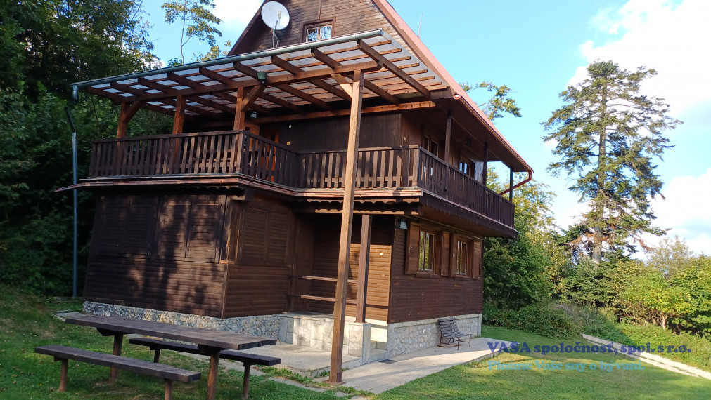 Chata pre 12 osôb pri Ochtinskej aragonitovej jaskyni okr. Rožňava