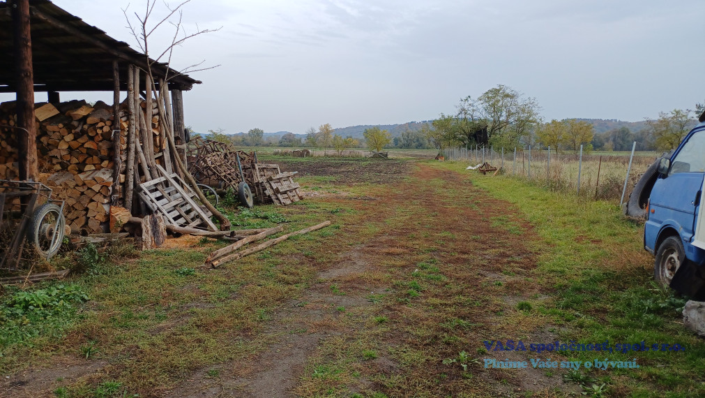 Na predaj je malá farma v Dubovci, okr. Rimavská Sobota