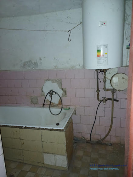 Domček na chalupárenie v obci Polom okr. Rim. Sobota