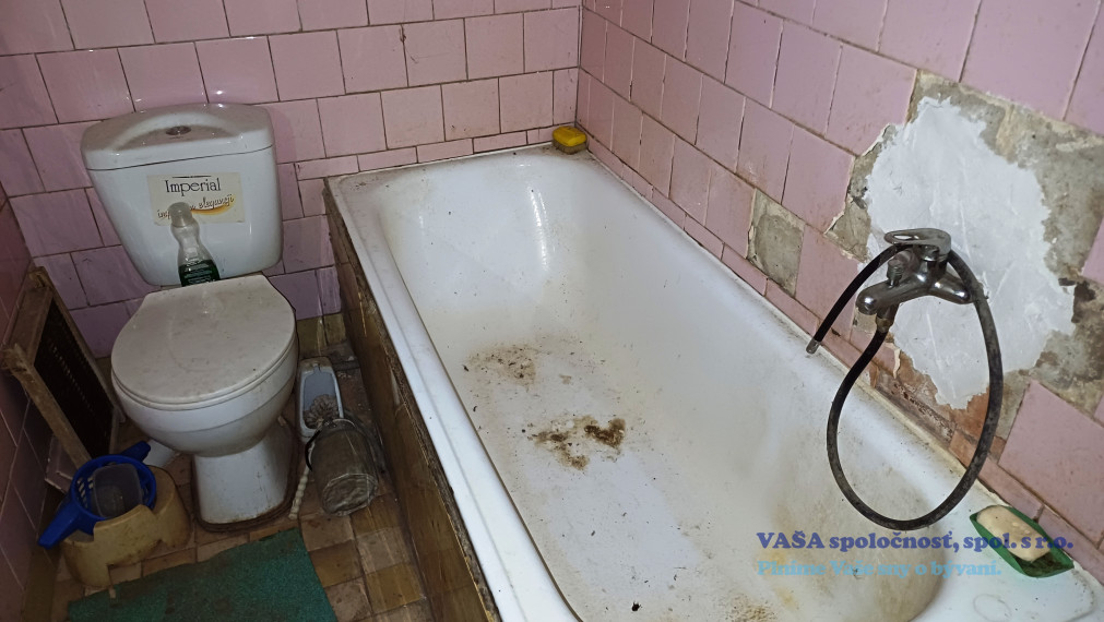 Domček na chalupárenie v obci Polom okr. Rim. Sobota