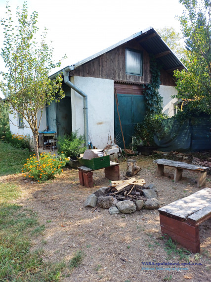 Na predaj romantická chalupa v Rašiciach, okr. Revúca