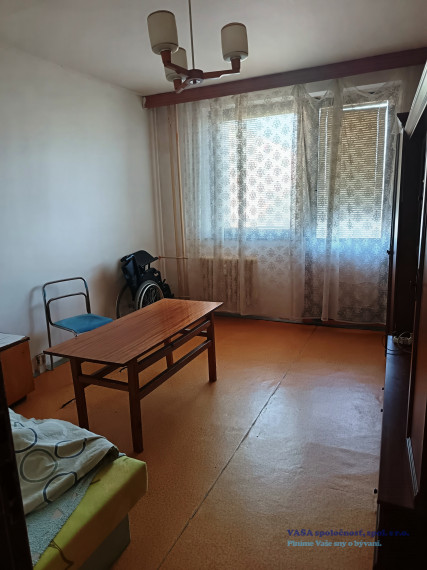 Na predaj zachovalý 2-izbový byt v Revúcej