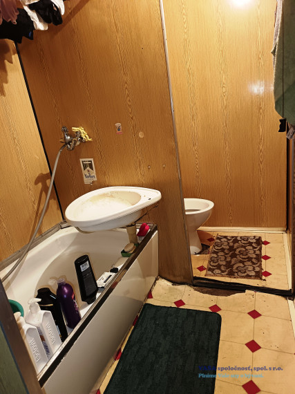 Na predaj zachovalý 2-izbový byt v Revúcej