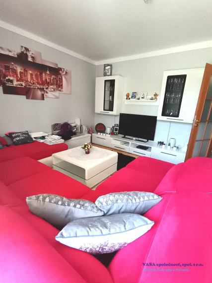 Na predaj je luxusný 3- izb. byt v Tornali