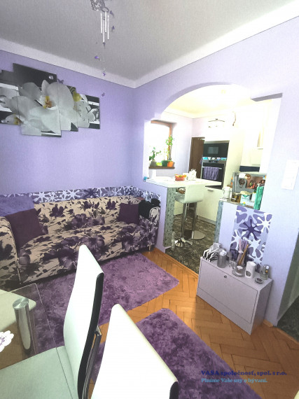 Na predaj je luxusný 3- izb. byt v Tornali