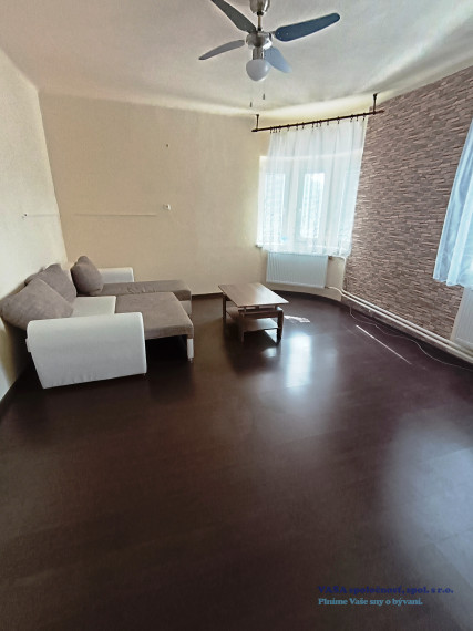 Na predaj je veľký nový RD v Hosticiach, okr. Rimavská Sobota