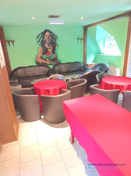 Funkčná podnikateľská budova na predaj v Blhovciach okr. Rim. Sobota