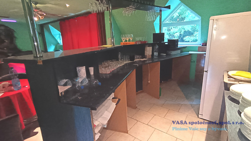 Funkčná podnikateľská budova na predaj v Blhovciach okr. Rim. Sobota