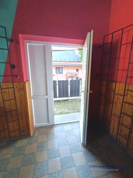 Funkčná podnikateľská budova na predaj v Blhovciach okr. Rim. Sobota