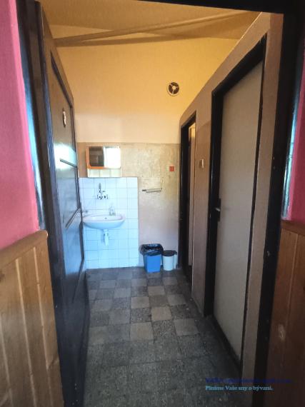 Funkčná podnikateľská budova na predaj v Blhovciach okr. Rim. Sobota