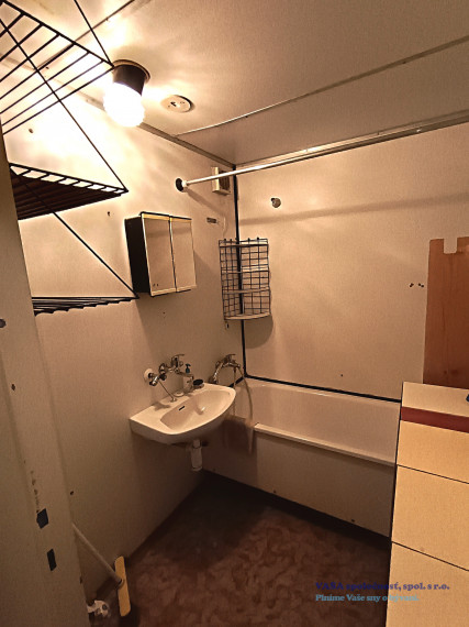 VÝRAZNÉ ZNÍŽENIE CENY! veľký slnečný 3- izb. byt v Revúcej