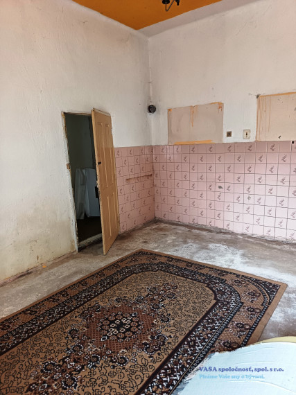 POZOR ! Znížená cena veľký 3-izb. rodinný dom v Rimavskej Seči