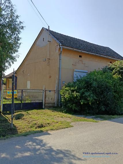 PREDANÉ ! veľký 3-izb. rodinný dom v Rimavskej Seči