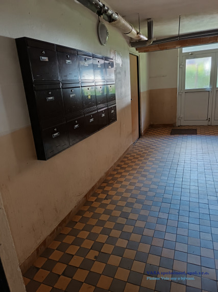 Na predaj veľký až 84 m2 byt v Hnúšti, okr. Rim. Sobota