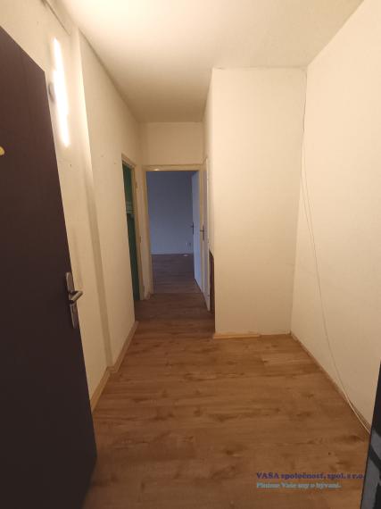 Veľký slnečný 2- izb. byt v Lučenci - Opatová