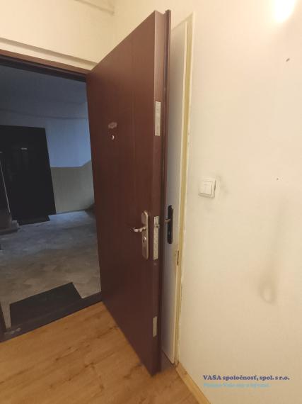 Veľký slnečný 2- izb. byt v Lučenci - Opatová