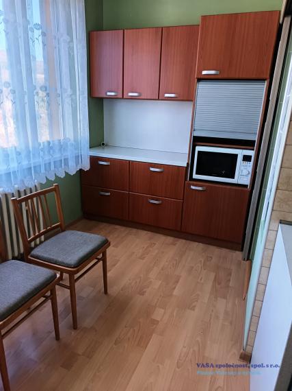 Na predaj pekný veľký 3- izb. byt v Hnúšti