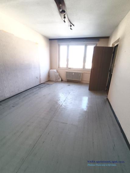 Na predaj pekný veľký 3- izb. byt v Hnúšti