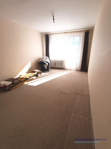 Na predaj pekný veľký 3- izb. byt v Hnúšti