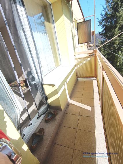 Na predaj pekný veľký 3- izb. byt v Hnúšti