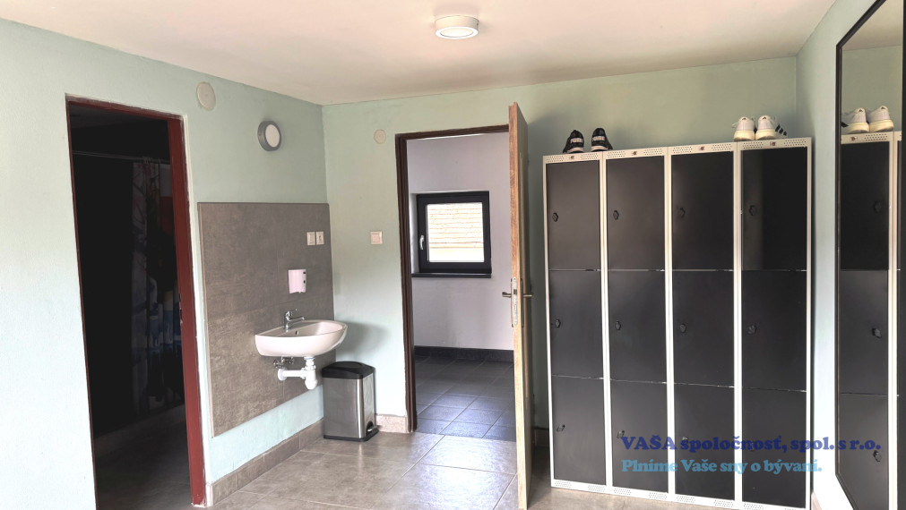 ZNÍŽENÁ CENA! PODNIKATEĽSKÝ OBJEKT v TORNALI