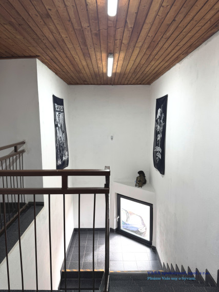 ZNÍŽENÁ CENA! PODNIKATEĽSKÝ OBJEKT v TORNALI