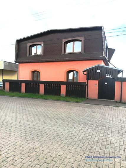 Na predaj je veľký RD blízko Rimavskej Soboty