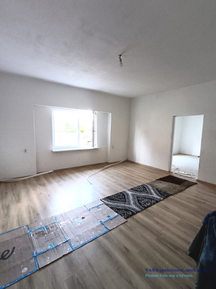 Na predaj je 3-izbový domček v obci Mojín okr. Rimavská Sobota.