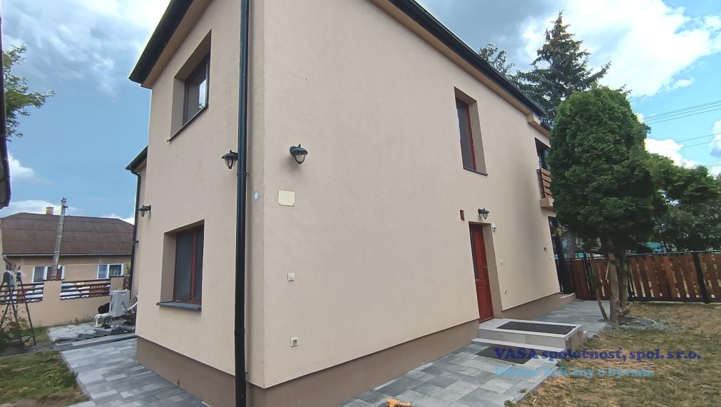 Na predaj veľký zrekonštruovaný RD v obci Holiša, okr. Lučenec