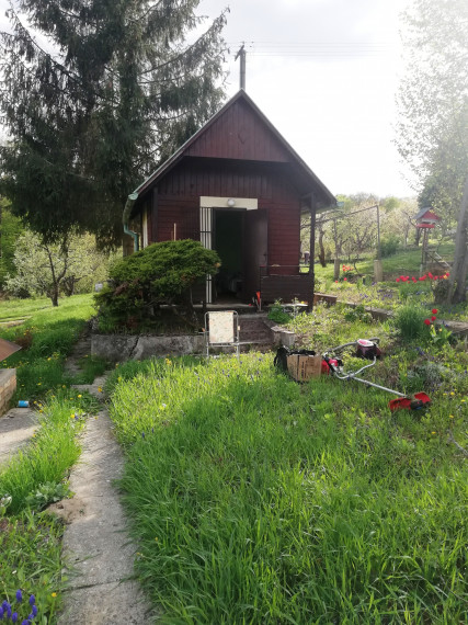 Predám chatku s pozemkom v Rimavskej Sobote-Vinica