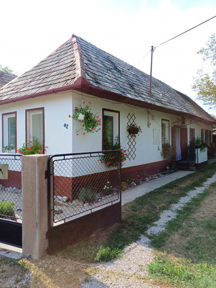 Na predaj romantická chalupa v Rašiciach, okr. Revúca