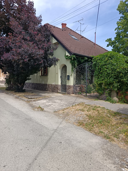 ZNÍŽILI sme cenu o 30.000 Eur,  RD s bazénom v Tornali okr. Revúca