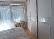 SÚRNE NA PREDAJ! Moderný, zrekonštruovaný 2-izb. byt na ul. Hostinského v Rim. Sobote - fotografia 5