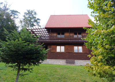 Chata pre 12 osôb pri Ochtinskej aragonitovej jaskyni okr. Rožňava