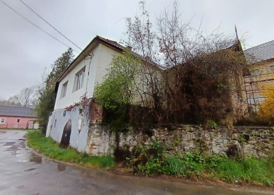 NA PREDAJ ! veľký rodinný dom v Hnúšti, okr. Rimavská Sobota