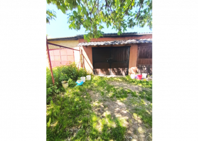 Na predaj je murovaná garáž v Tornali