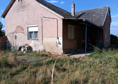 Na predaj 3-izb. rodinný dom v Rimavskej Seči
