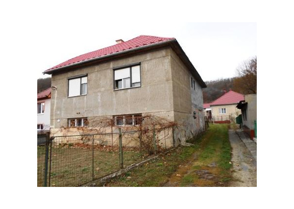 Na predaj RD v Jesticiach okr. Rimavská Sobota