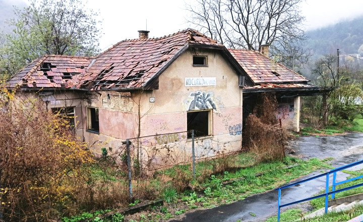 Ponúkame na predaj stavebný pozemok v Tisovci, 381 m2. - fotografia 4