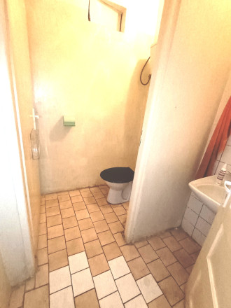 Na predaj podnikateľská budova v Hosticiach, okr. Rimavská Sobota - fotografia 13