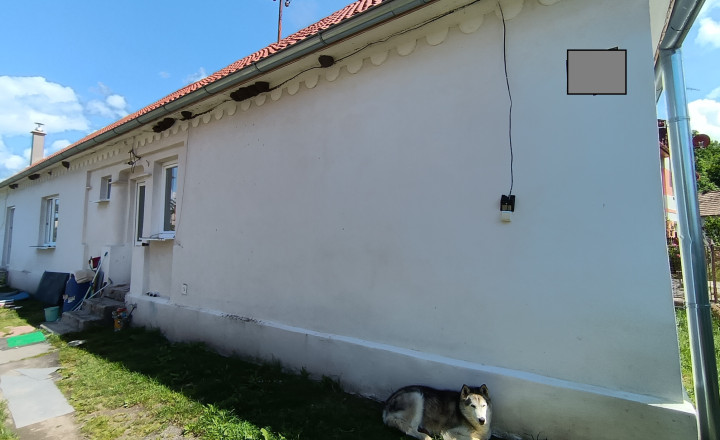 Na predaj je 3-izbový domček v obci Mojín okr. Rimavská Sobota. - fotografia 1
