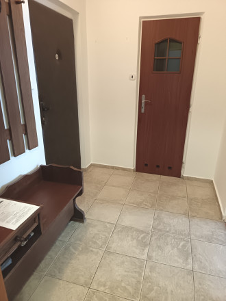 Na predaj je zrekonštruovaný 3- izb. byt v centre Rimavskej Soboty - fotografia 9